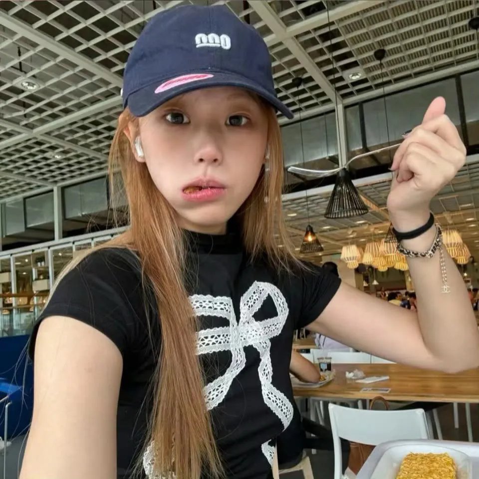 艳姬逢春